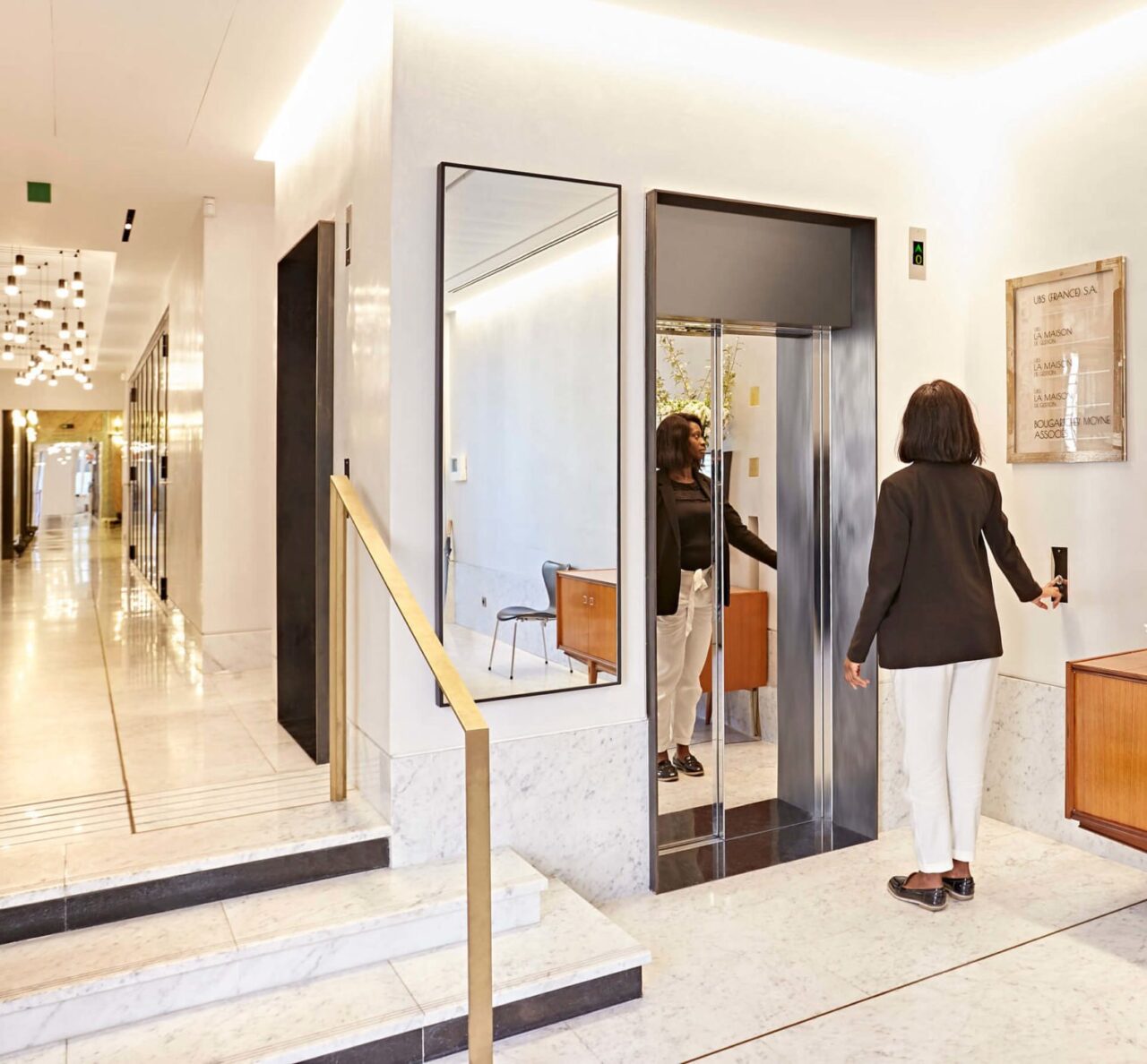 1183-Banque-Leonardo-1-scaled-e1635939061304