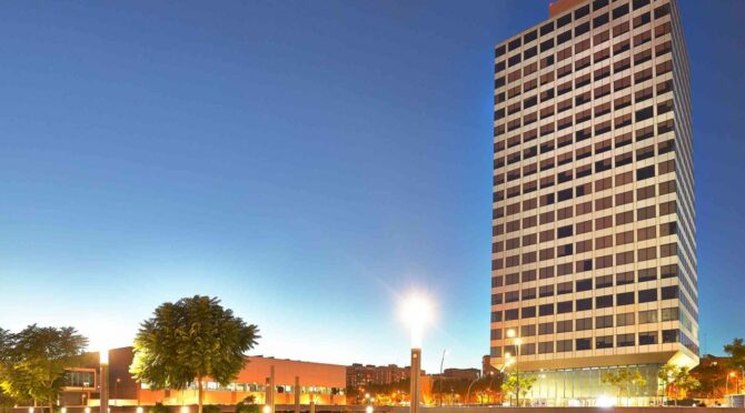 0841-UM-221-e1634643834439