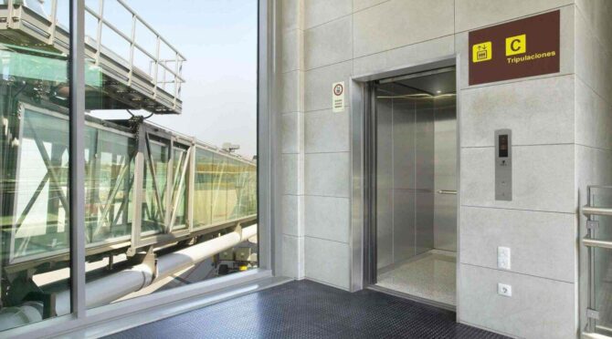 Aeropuerto-Malaga-2-e1635236536574