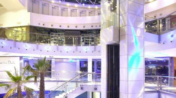 Centro-Comercia-Principe-Pio-4-scaled-e1635237151509