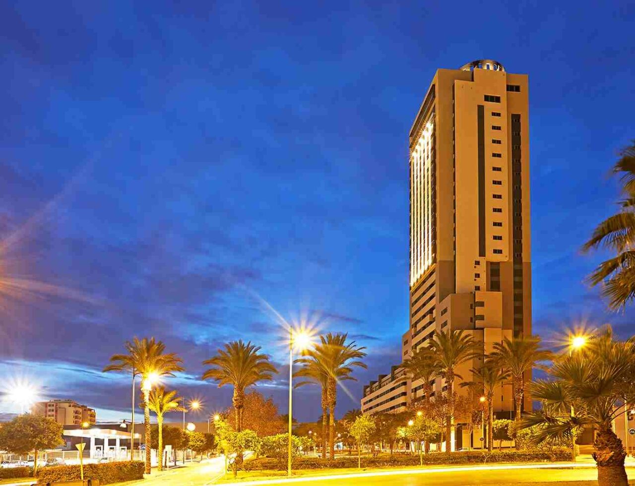 0901-UM-22E-1-e1635934937623