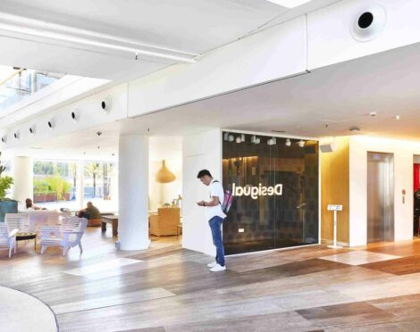 1285-DESIGUAL-BARCELONA-1-scaled-e1635934989344