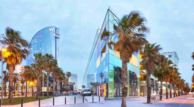 1287-DESIGUAL-BARCELONA-scaled-e1635935016605