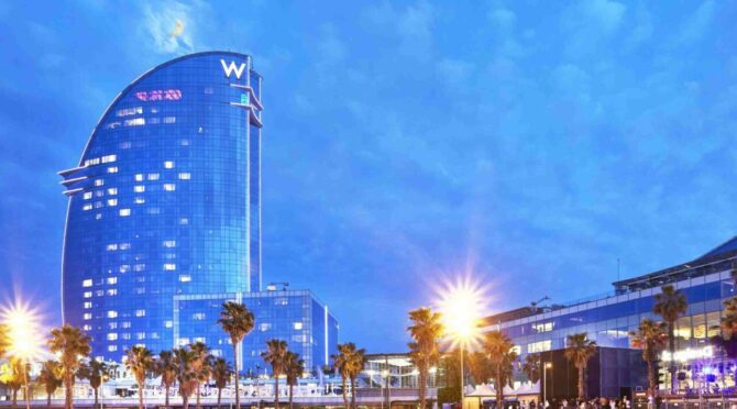 1290-DESIGUAL-VELA-BARCELONA-scaled-e1635934977821