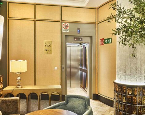 1376-velizquez-62-madrid-1-scaled