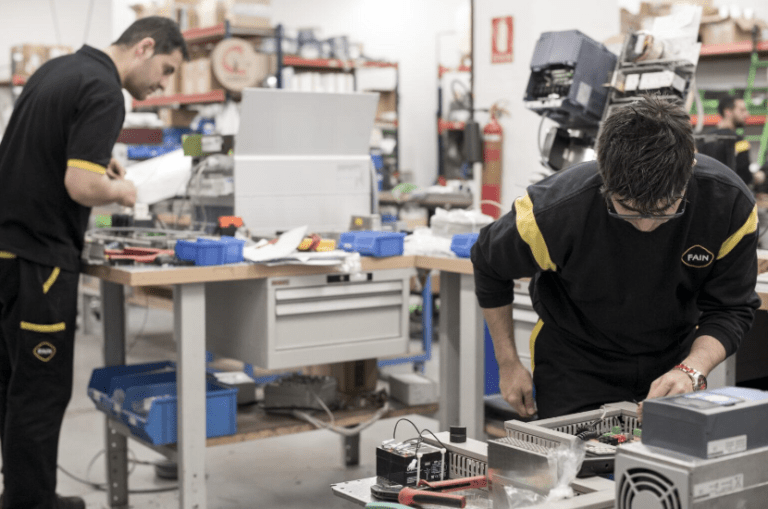 Ascensores-contra-incendios-todo-lo-que-debes-saber-2-e1654009618611